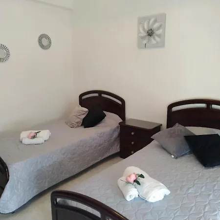 8 Torre Sol 3 - Casas & Papeis Silves