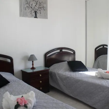Apartman 8 Torre Sol 3 - Casas & Papeis *